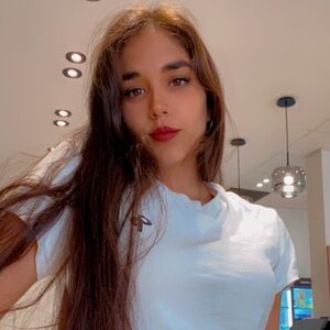 Meet your Posher, Dani